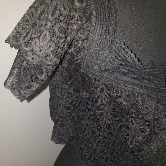 New Victoria's Secret lLacy Peasant Top Bra - Picture 8 of 10